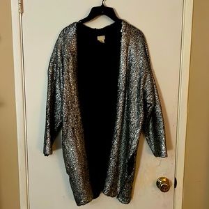 Silver painted sweater with pockets, open front. Perfect  for the holidays.